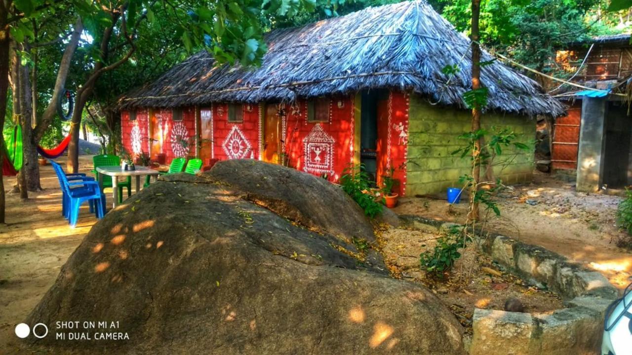 Om Shanti Om Homestay Hampi Exteriér fotografie