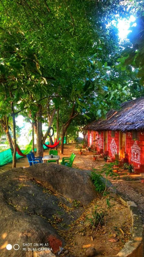 Om Shanti Om Homestay Hampi Exteriér fotografie